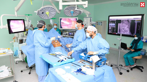 مستشفى الدكتور سليمان الحبيب بالخُبر يحقق رقماً غير مسبوق في نجاح عمليات استئصال أورام « الكبد والبنكرياس» بالمنظار 
