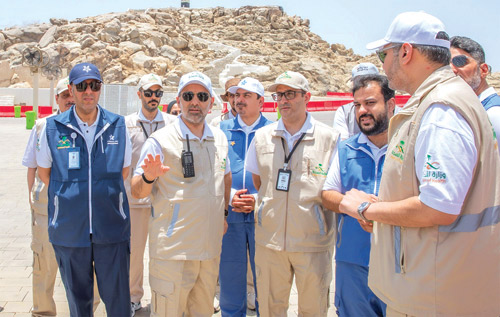  جانب من زيارة وزير الصحة