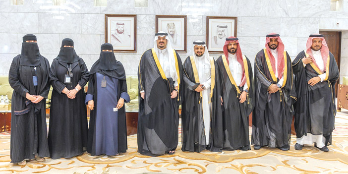 نائب أمير منطقة الرياض مستقبلا مدير ومنسوبي فرع «الموارد البشرية»