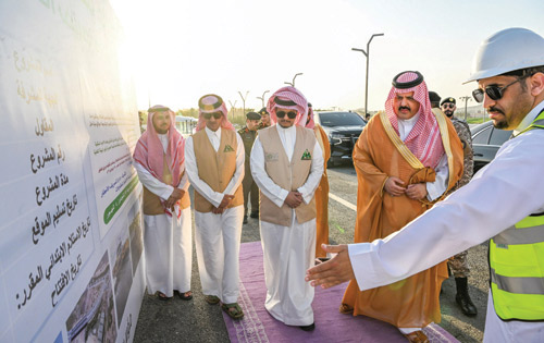 أمير منطقة حائل يفتتح مشروع جسر السمراء 