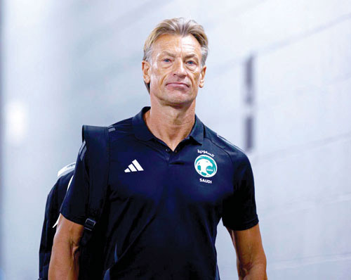  إيرفي رينارد أبدى سعادته بالتأهل