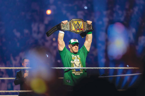 جون سينا يحتفظ بلقب WWE في الرياض 