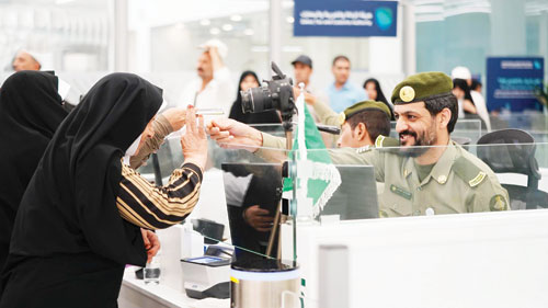 مغادرة عدد من ضيوف الرحمن الإيرانيين 