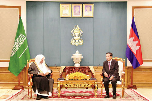 رئيس مجلس الشورى يتباحث مع رئيس مجلس الشيوخ الكمبودي 