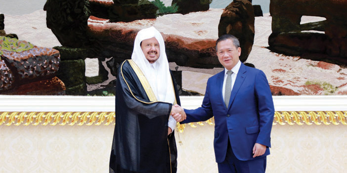 آل الشيخ استعرض مع رئيس وزراء كمبوديا آفاق التعاون المشترك 