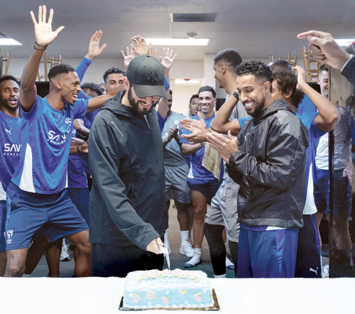  من احتفالية اللاعبين بفهد بن نافل