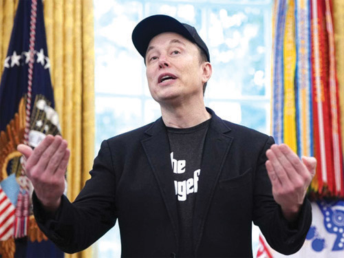 بعد خلافه مع ترمب 