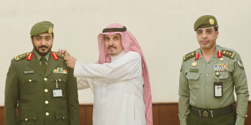  المسعود يُقلد العقيد المشاوية رتبته الجديدة