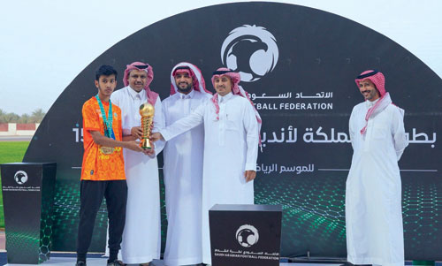  نعيم البكر يتوّج فريق الـ15 ببطولة المملكة