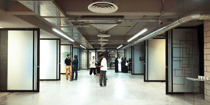  إقامة مساحة