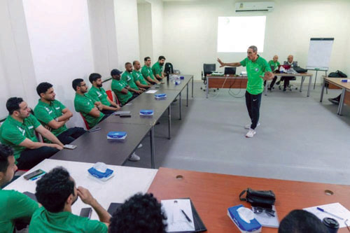 فتح باب التسجيل في دورات المدربين للموسم 2025 - 2026 