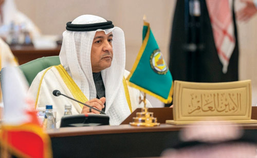 لمعالجة القضايا والأزمات الإقليمية والدولية 