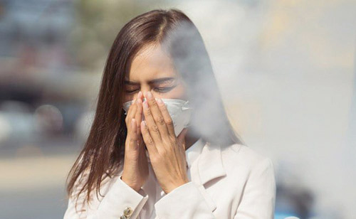 الهواء الملوث يزيد خطر الإصابة بأورام الدماغ 