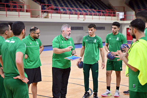 «أشبال اليد» يبدأ معسكره في المنطقة الشرقية 