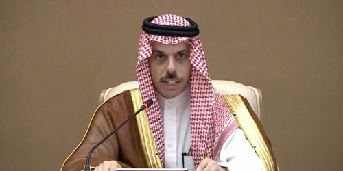 وزير الخارجية يبحث مع نظيره التركي الاعتداءات الإسرائيلية على سوريا 