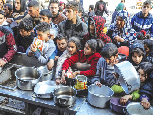 «الأونروا»: إسرائيل تجوّع مليون طفلٍ في غزة 