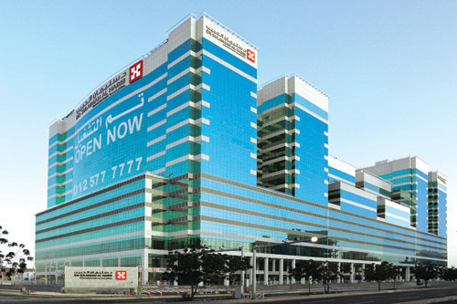 من رحم سيدة خمسينية وبطول 25 سم 