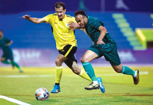 الدفاع الجوي وطوارئ عسير إلى نهائي درع الوطن 