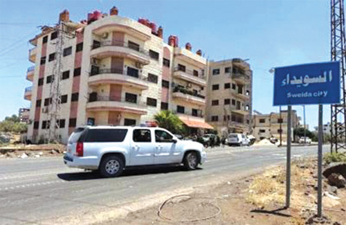 مقتل عنصر أمن سوري وإصابة آخرين في هجوم مسلح بالسويداء 