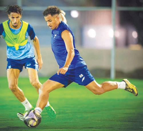 الفتح يغادر إلى معسكر إسبانيا 