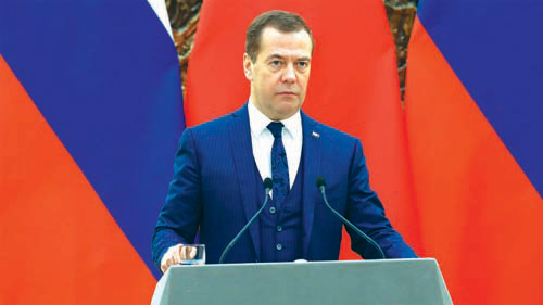 ميدفيديف يتهم الأوروبيين بعرقلة جهود السلام مع أوكرانيا 