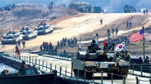 بيونغ يانغ: المناورات بين أميركا وكوريا الجنوبية «استفزاز عسكري» 