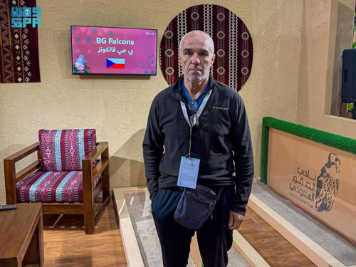 مزرعة صقور تشيكية تبيع كامل إنتاجها في 5 أيام بالمزاد الدولي 