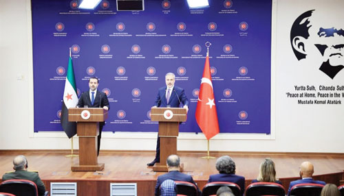 خلال مؤتمر مع وزير الخارجية التركي 