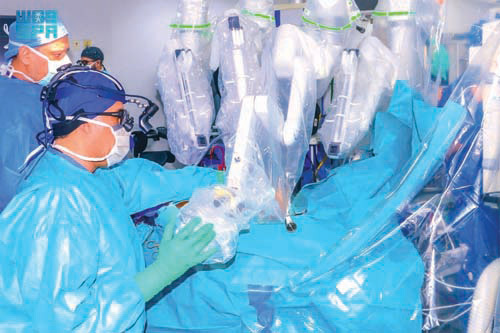 «التخصصي»: نجاح زراعة 10 كلى تبادلية خلال 48 ساعة 