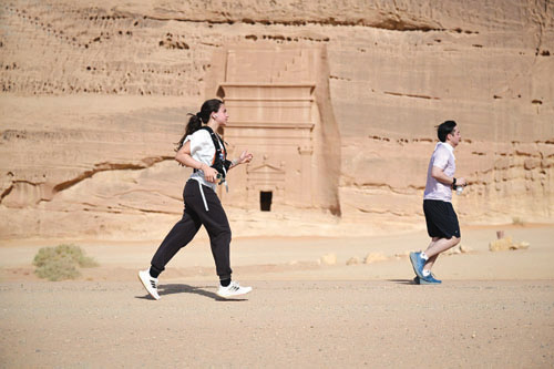 انطلاق سباق «لهيب العُلا» الصحراوي 