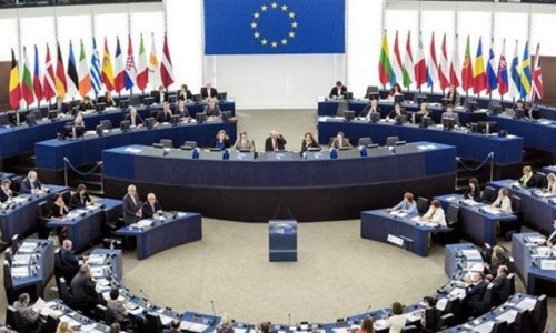 زيلينسكي: رفض روسيا وقف إطلاق النار «يعقّد الوضع» 