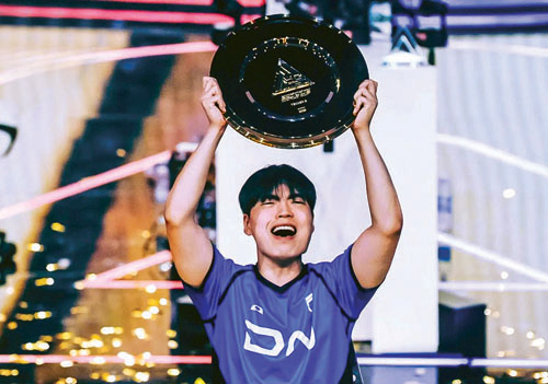 الكوري الجنوبي Ulsan بطلاً للعبة Tekken 8 