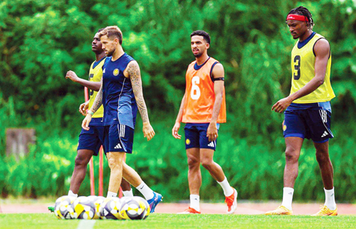  لقطة من تدريبات النصر