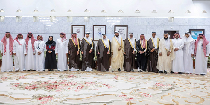 نائب أمير الرياض ووزير النقل والرئيس التنفيذي لـ«سار» ومحافظ الزلفي وعدد من المسؤولين