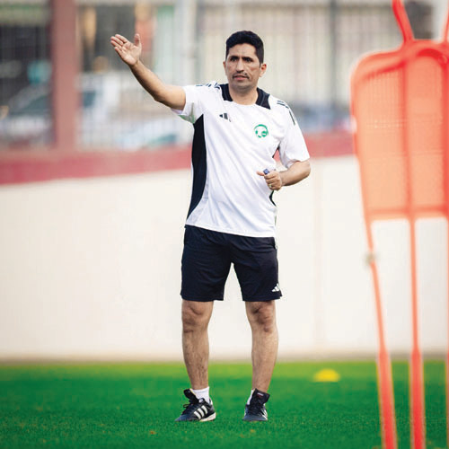 الأخضر تحت 17 يواصل معسكر الطائف 