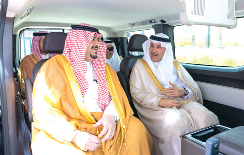  سموه خلال استقلاله المركبة ذاتية القيادة