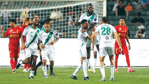  الأهلي أمطر شباك القادسية بخماسية