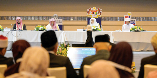 خلال أعمال ملتقى الفقهاء الأول «تدريس الفقه الإسلامي وتكوين الفقيه: معالم وضوابط» 