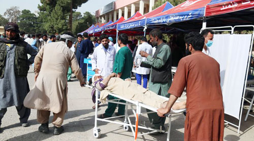 حصيلة زلزال أفغانستان تتجاوز 800 قتيل 