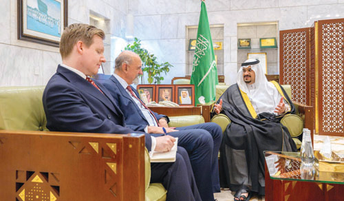 نائب أمير منطقة الرياض يستقبل سفير أستراليا 