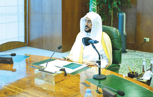 آل الشيخ يدشن خدمات نوعية في مجال الأمن السيبراني بـ«الشؤون الإسلامية» 