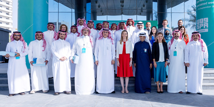 صورة جماعية للمشاركين في ورشة العمل