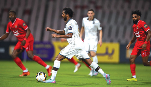 العلا يقسو على الوحدة بخمسة أهداف