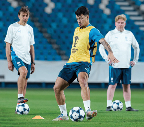 ليوناردو ضمن خيارات انزاغي الآسيوية