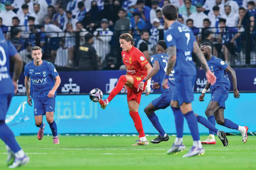 الهلال يحاول مصالحة جماهيره والعودة للدوري بشكل أفضل