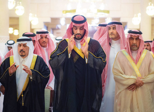 تقبل سموه وأبناء الفقيد العزاء والمواساة من أصحاب السمو والفضيلة في وفاة الفقيد 