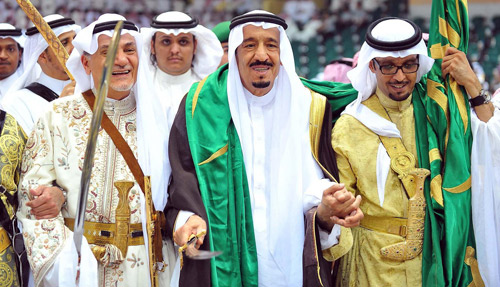 سيوف الملوك وقصائد العرضة.. حكاية وطنٍ وجذورٌ راسخة 