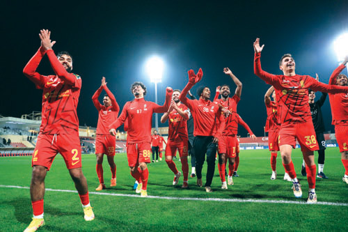  القادسية يسعى للمنافسة على لقب البطولة