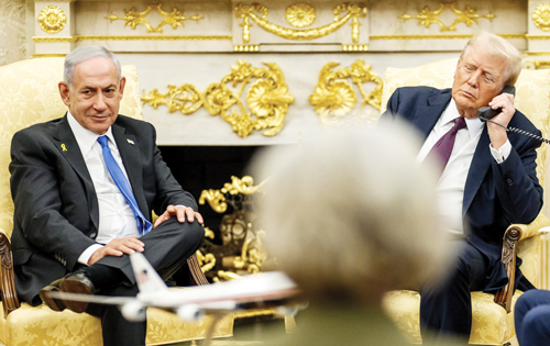 ترامب في مكالمة ثلاثية مع رئيس الوزراء القطري ملزماً نتنياهو بالاعتذار للدوحة 