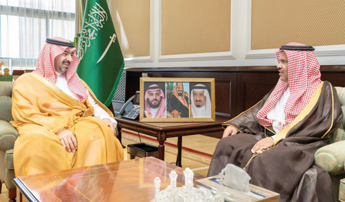 التقى مدير الأحوال المدنية بالمنطقة 